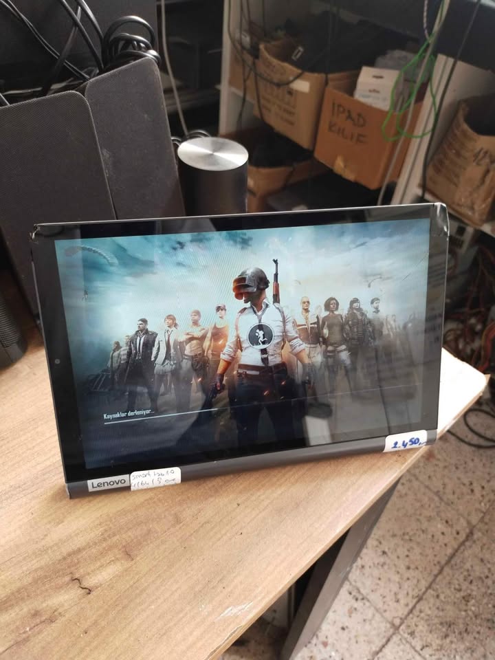 4/64 gb Lenova Yoga tab 10 Tablet